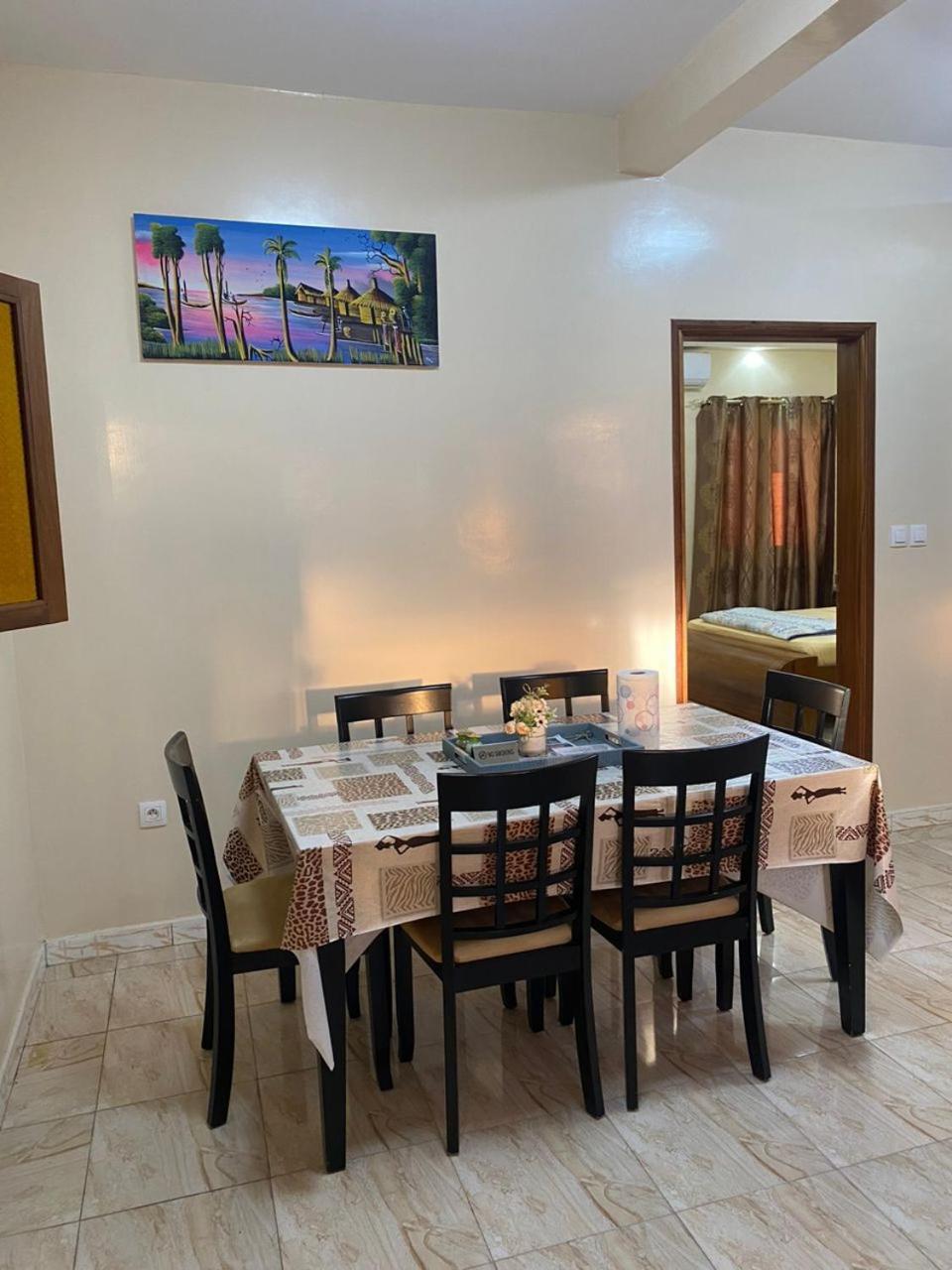 Residence Adja Binta Kane Sour Dakar Exterior foto